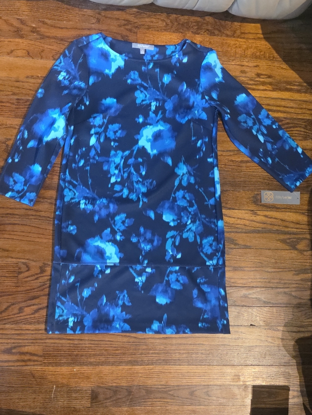 Daisy Fuentes Blue Floral Shift Dress